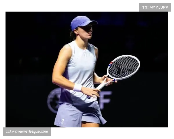 世界网球洲际对抗赛揭幕 莱巴金娜逆转斯瓦泰克取开门红